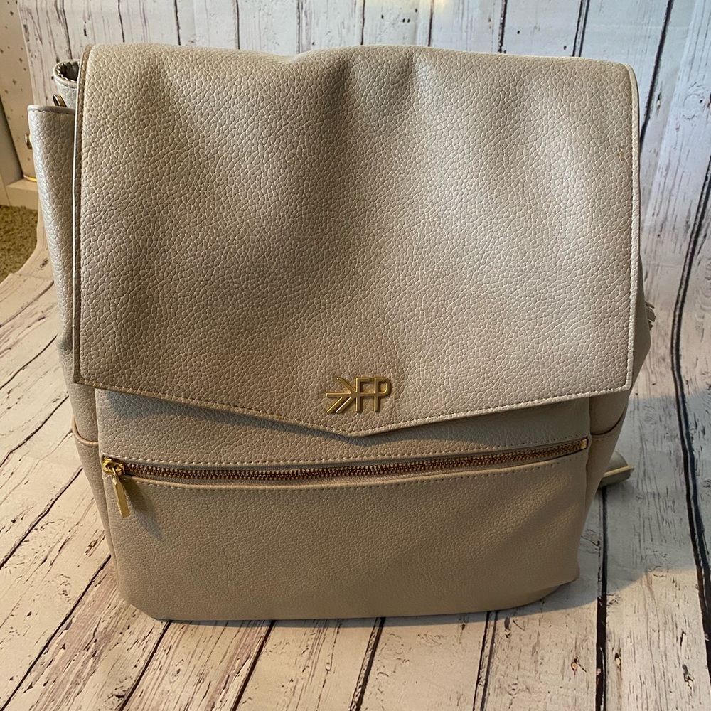 Freshly picked classic diaper bag cream